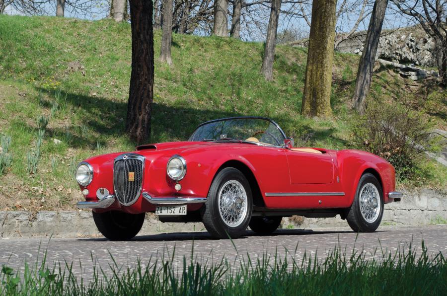  Lancia Aurelia B24 Spider America 1955 года  (фото 24 из 24)